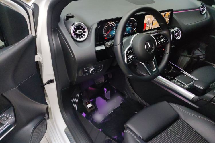 Used Mercedes-Benz B-Class 2022 Second Facelift B 200 Dynamic Edition Driver Seat