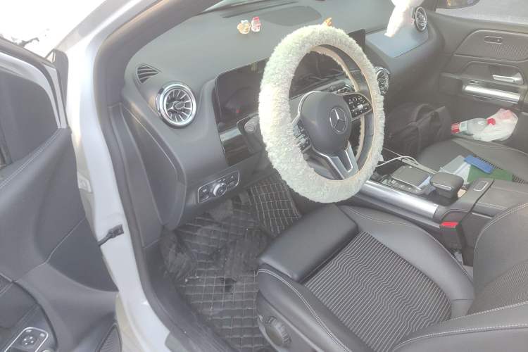 Used Mercedes-Benz B-Class 2022 Revised B 200 Dynamic Edition Driver Seat