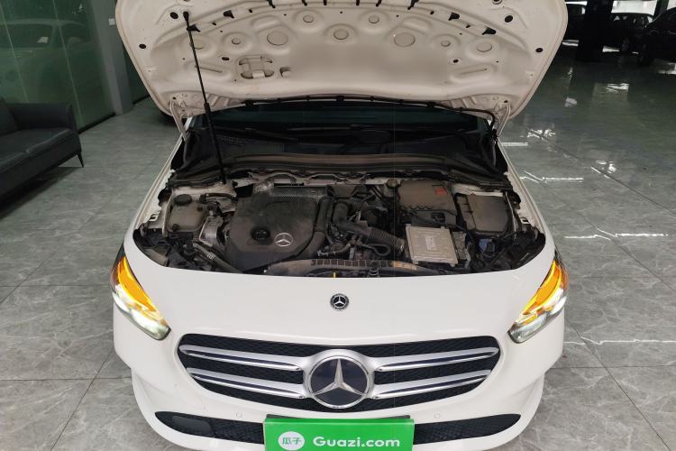 Used Mercedes-Benz B-Class 2022 Updated B 200 Fashion Edition Engine Bay