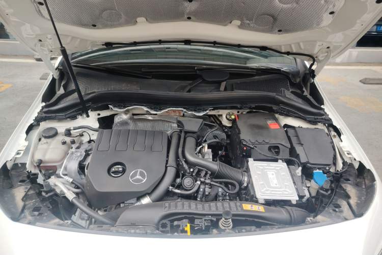 Used Mercedes-Benz B-Class 2022 B 180 Fashion Model Engine Bay