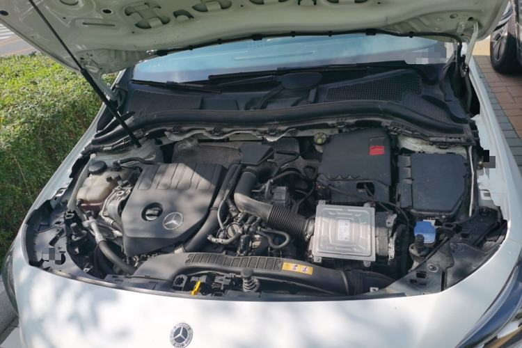 Used Mercedes-Benz B-Class 2022 Updated B 200 Fashion Edition Engine Bay