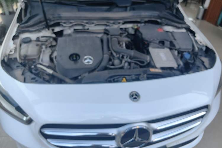 Used Mercedes-Benz B-Class 2022 B 180 Fashion Model Engine Bay
