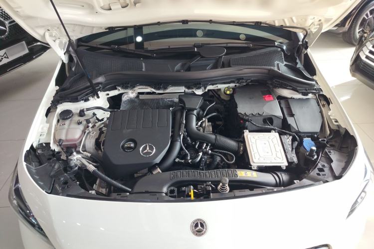 Used Mercedes-Benz B-Class 2022 Revised B 200 Dynamic Edition Engine Bay