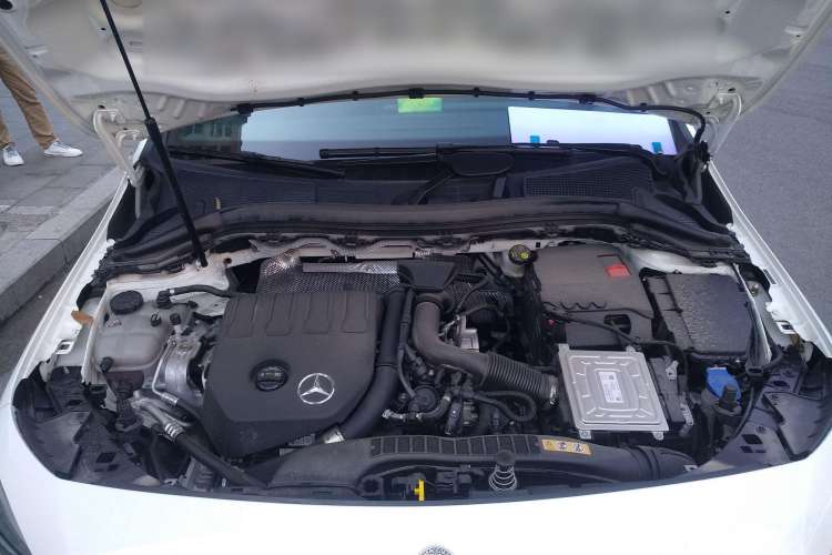 Used Mercedes-Benz B-Class 2022 Updated B 200 Fashion Edition Engine Bay