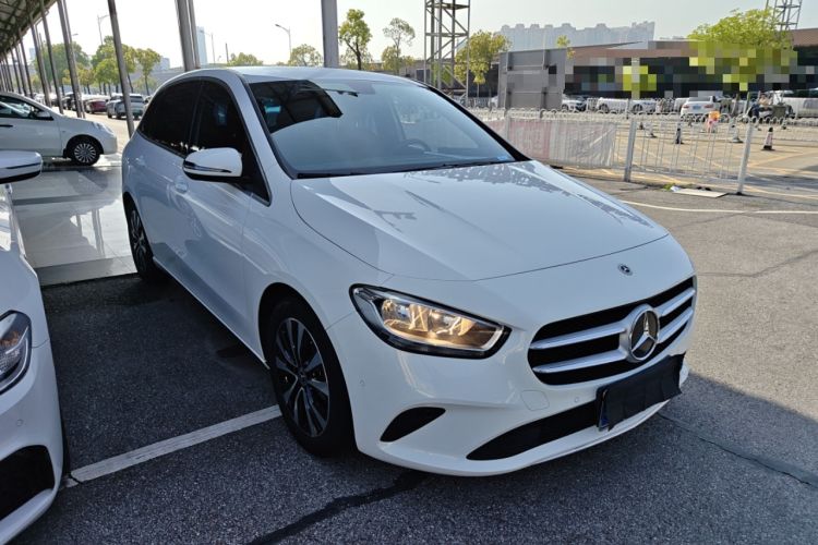 Used Mercedes-Benz B-Class 2022 B 180 Fashion Model Exterior 1