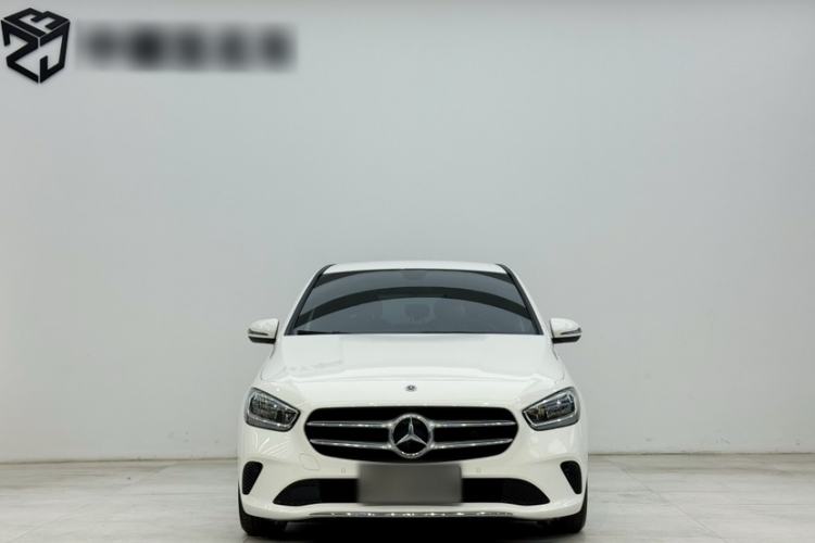 Used Mercedes-Benz B-Class 2022 B 180 Fashion Model Exterior 1