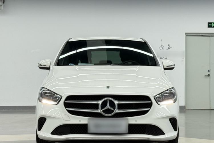 Used Mercedes-Benz B-Class 2022 B 180 Fashion Model Exterior 1