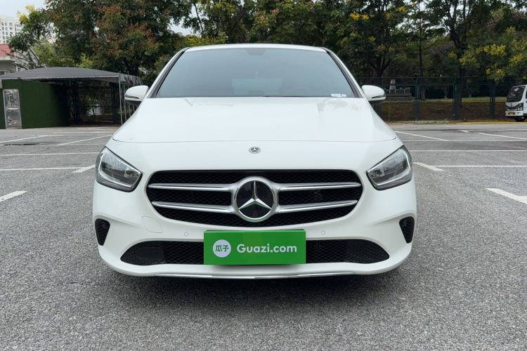 Used Mercedes-Benz B-Class 2022 B 180 Fashion Model Exterior 1