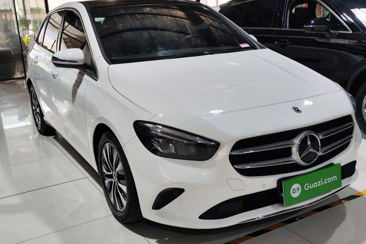 Used Mercedes-Benz B-Class 2022 Revised B 200 Dynamic Edition Exterior 2