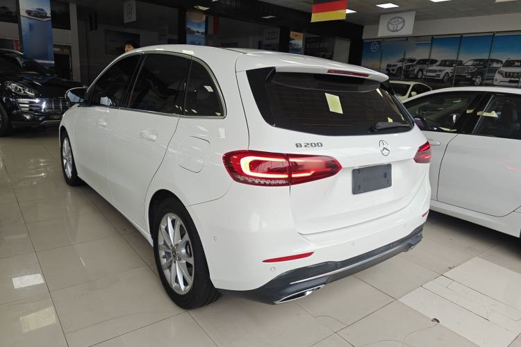 Used Mercedes-Benz B-Class 2022 Updated B 200 Fashion Edition Exterior 2