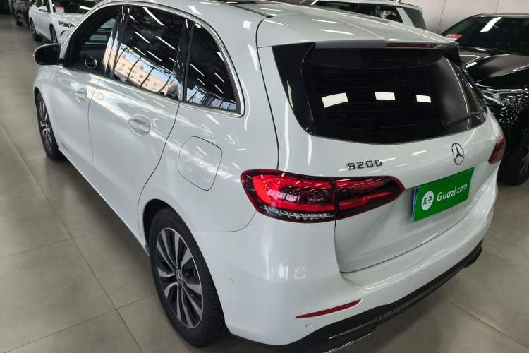 Used Mercedes-Benz B-Class 2022 Revised B 200 Dynamic Edition Exterior 2