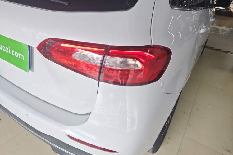 Used Mercedes-Benz B-Class 2022 B 180 Fashion Model Exterior 2