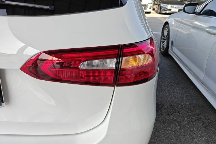 Used Mercedes-Benz B-Class 2022 B 180 Fashion Model Exterior 3