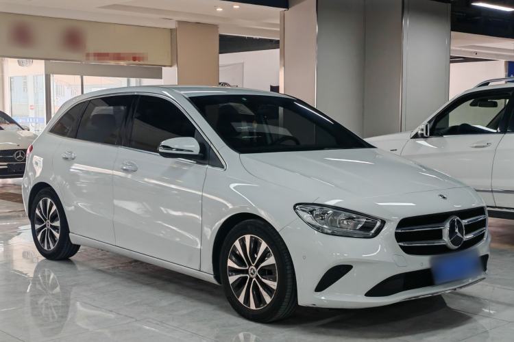 Used Mercedes-Benz B-Class 2022 B 180 Fashion Model Exterior 9