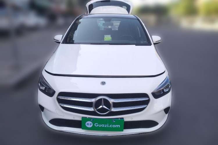 Used Mercedes-Benz B-Class 2022 Updated B 200 Fashion Edition Front
