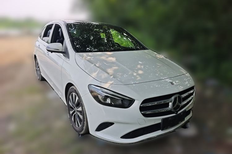 Used Mercedes-Benz B-Class 2022 Revised B 200 Dynamic Edition Front Right 45 Deg