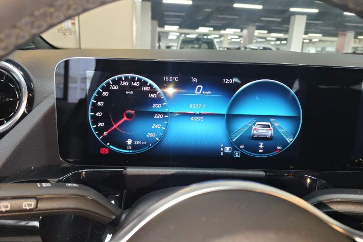 Used Mercedes-Benz B-Class 2022 B 180 Fashion Model Instrument Cluster