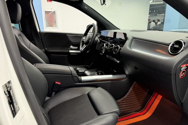 Used Mercedes-Benz B-Class 2022 B 180 Fashion Model Interior 11
