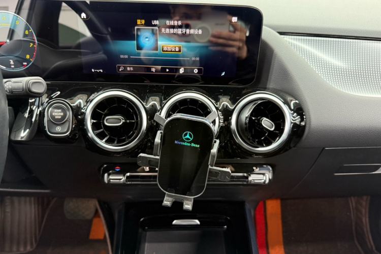 Used Mercedes-Benz B-Class 2022 B 180 Fashion Model Interior 4