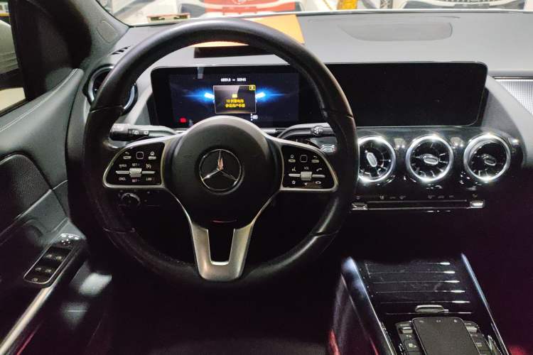 Used Mercedes-Benz B-Class 2022 Revised B 200 Dynamic Edition Interior 5