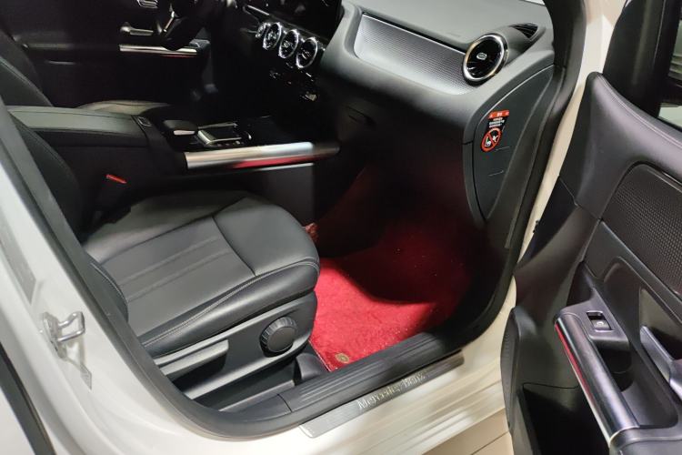 Used Mercedes-Benz B-Class 2022 Revised B 200 Dynamic Edition Interior 9