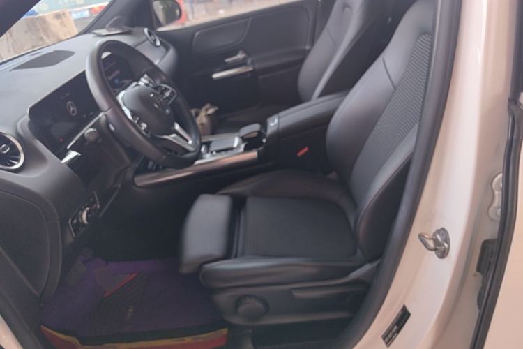 Used Mercedes-Benz B-Class 2022 B 180 Fashion Model Left Front Seat