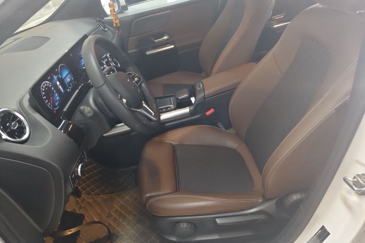 Used Mercedes-Benz B-Class 2022 B 180 Fashion Model Left Front Seat