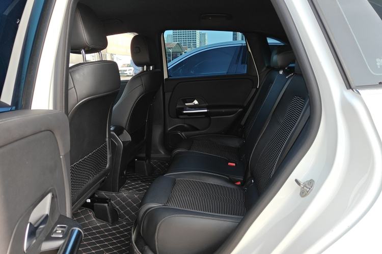 Used Mercedes-Benz B-Class 2022 B 180 Fashion Model Left Rear Seat