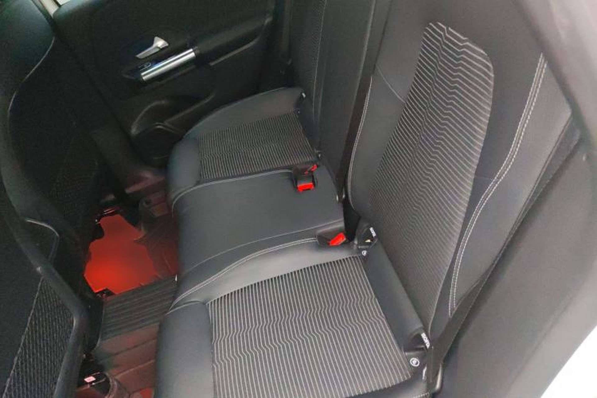 Used Mercedes-Benz B-Class 2022 Second Facelift B 200 Dynamic Edition Left Rear Seat
