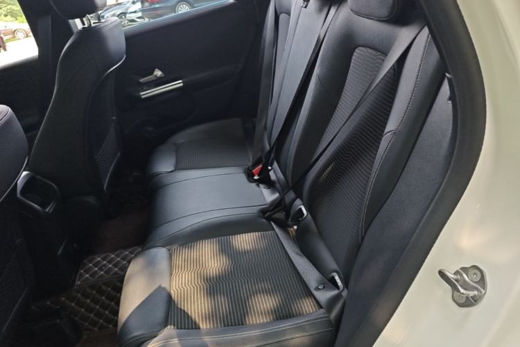 Used Mercedes-Benz B-Class 2022 Revised B 200 Dynamic Edition Left Rear Seat