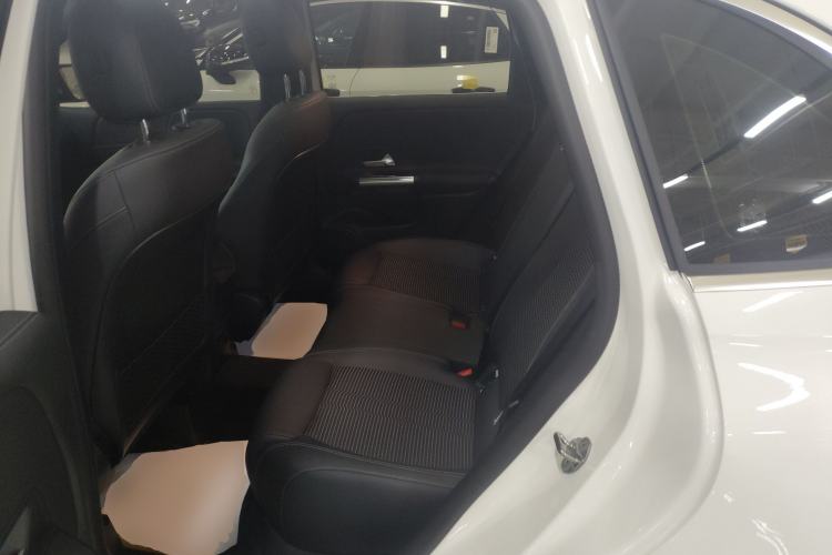 Used Mercedes-Benz B-Class 2022 Revised B 200 Dynamic Edition Left Rear Seat