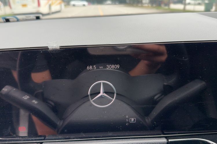 Used Mercedes-Benz B-Class 2022 B 180 Fashion Model Odometer Close Up