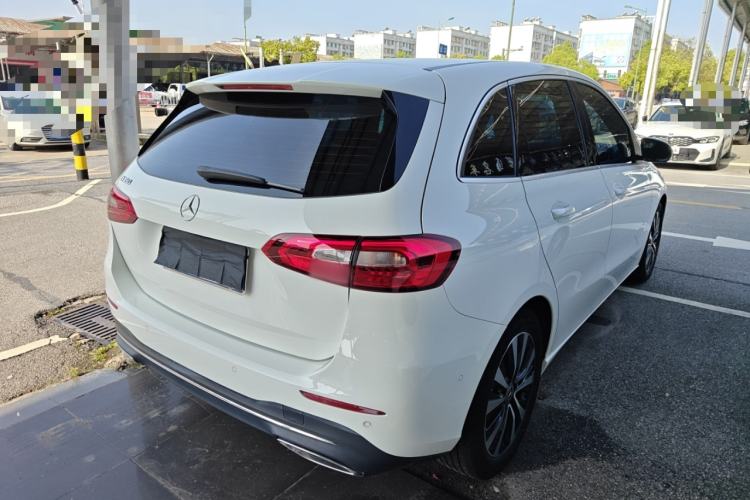 Used Mercedes-Benz B-Class 2022 B 180 Fashion Model Rear Right 45 Deg