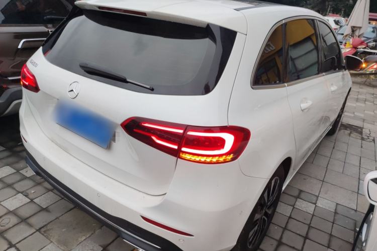 Used Mercedes-Benz B-Class 2022 Second Facelift B 200 Dynamic Edition Rear Right 45 Deg