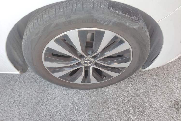 Used Mercedes-Benz B-Class 2022 Revised B 200 Dynamic Edition Right Front Wheel Hub
