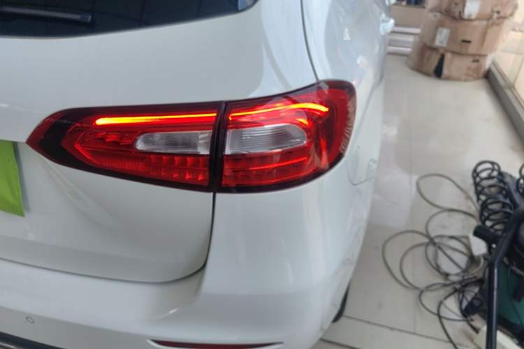 Used Mercedes-Benz B-Class 2022 B 180 Fashion Model Right Rear Taillight