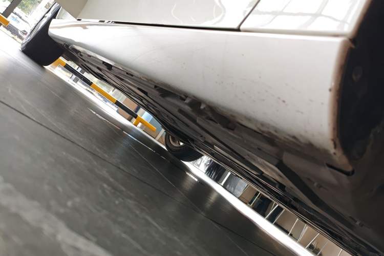 Used Mercedes-Benz B-Class 2022 Updated B 200 Fashion Edition Right Side Sill