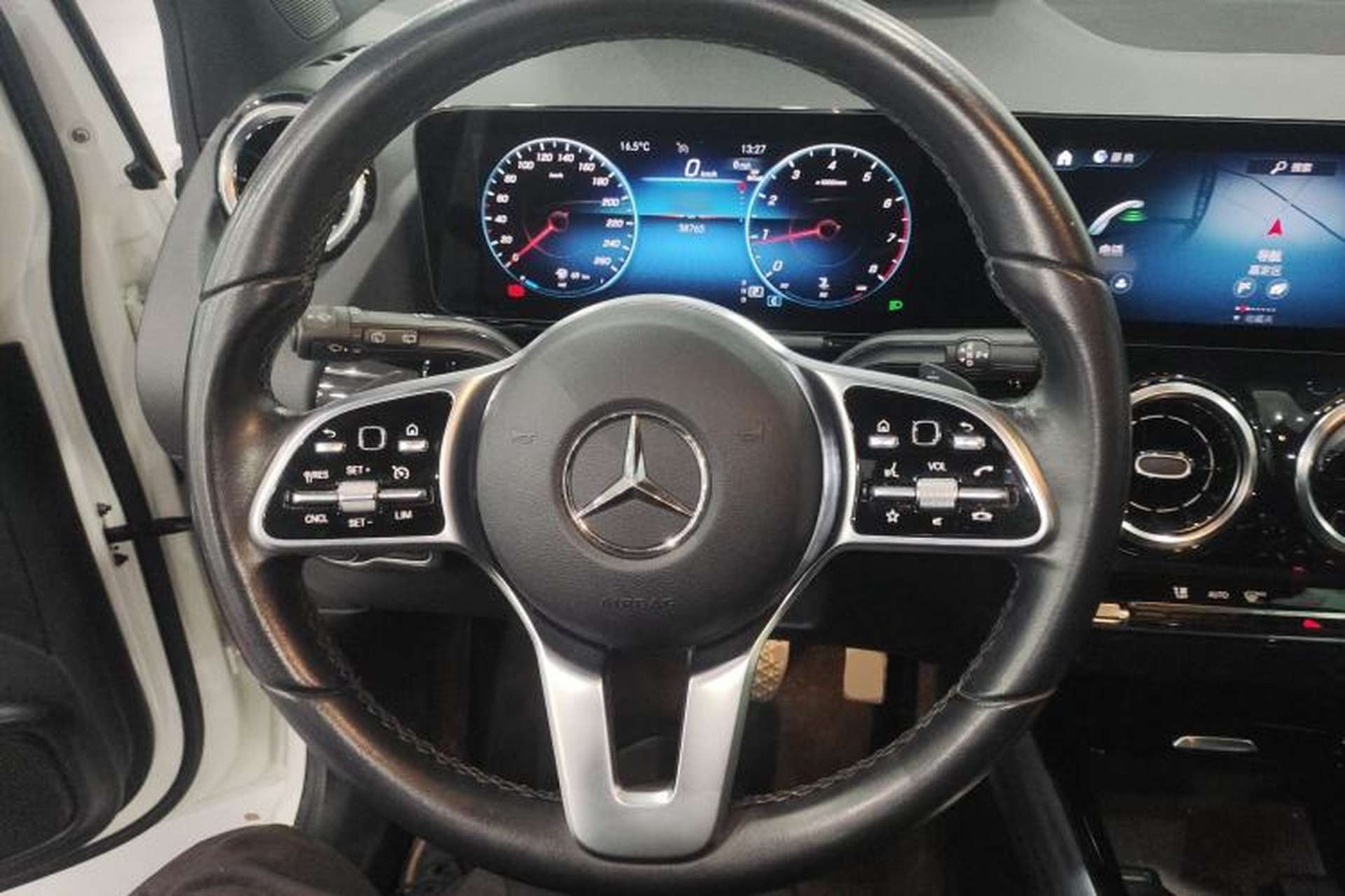 Used Mercedes-Benz B-Class 2022 Second Facelift B 200 Fashion Edition Steering Wheel