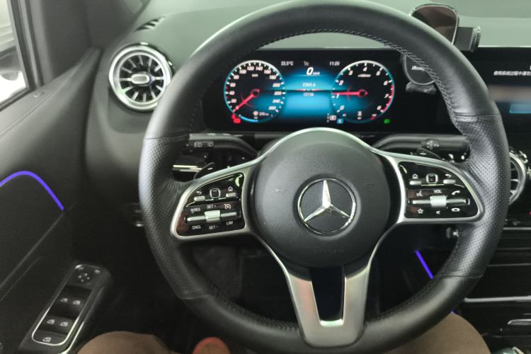 Used Mercedes-Benz B-Class 2022 Revised B 200 Dynamic Edition Steering Wheel