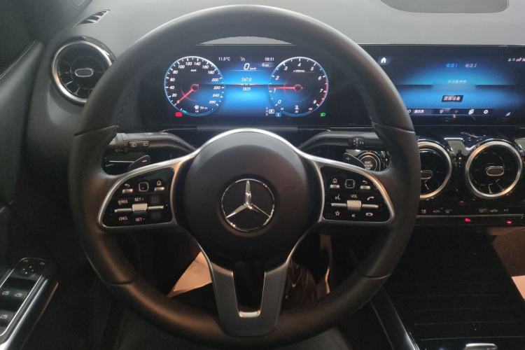 Used Mercedes-Benz B-Class 2022 Revised B 200 Dynamic Edition Steering Wheel