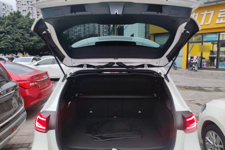 Used Mercedes-Benz B-Class 2022 Second Facelift B 200 Dynamic Edition Trunk