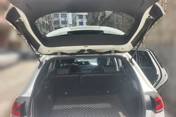 Used Mercedes-Benz B-Class 2022 Revised B 200 Dynamic Edition Trunk