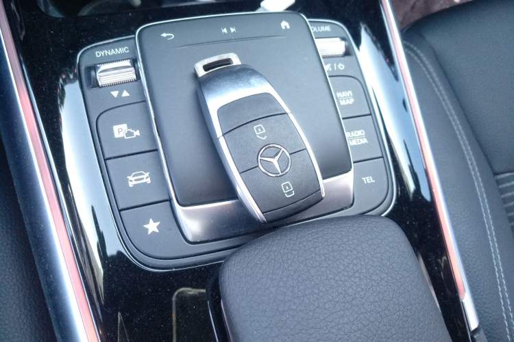 Used Mercedes-Benz B-Class 2022 Updated B 200 Fashion Edition Vehicle Key