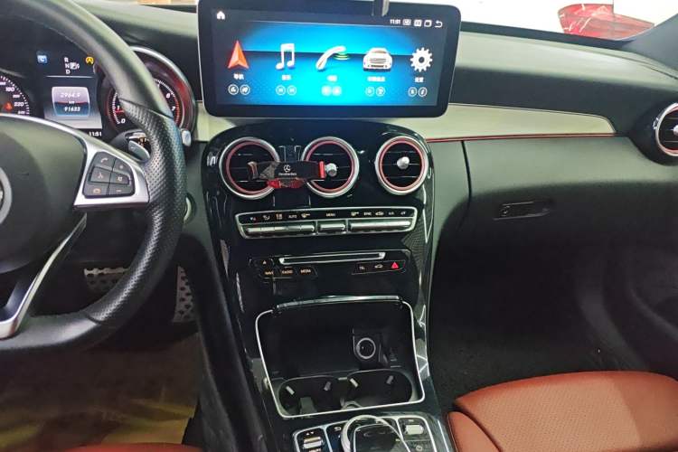 Used Mercedes-Benz C-Class 2015 C 200 Sport Edition Audio And AC Panel