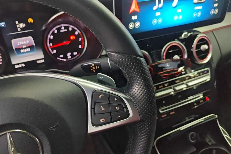 Used Mercedes-Benz C-Class 2015 C 200 Sport Edition Gear Lever