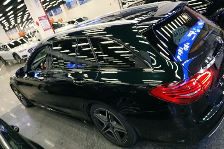 Used Mercedes-Benz C-Class 2019 C 260 Estate Left Side