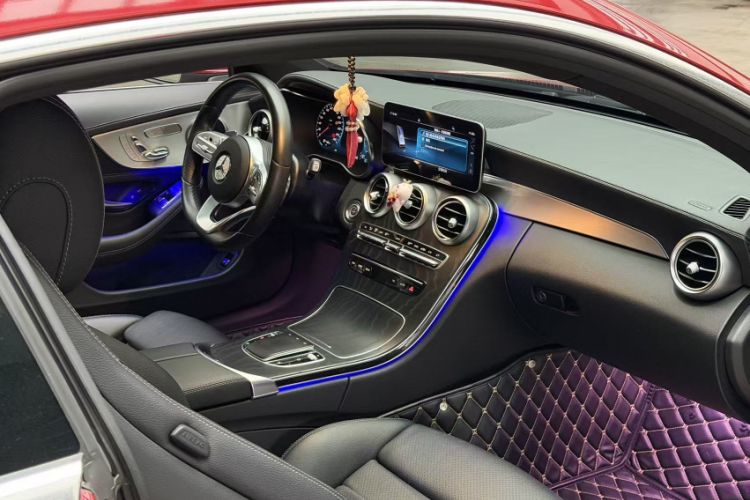 Used Mercedes-Benz C-Class 2021 C 260 Coupe Interior 2