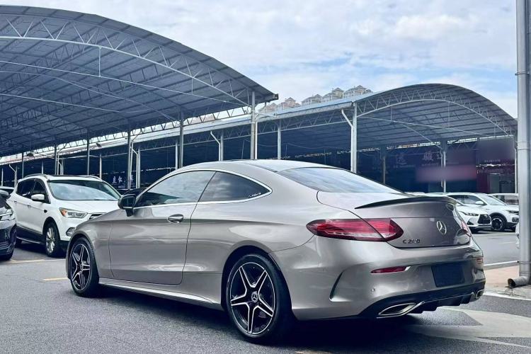 Used Mercedes-Benz C-Class 2020 C 260 Coupe Exterior 4