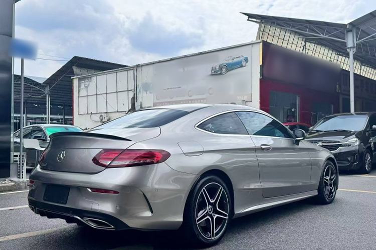 Used Mercedes-Benz C-Class 2020 C 260 Coupe Exterior 6