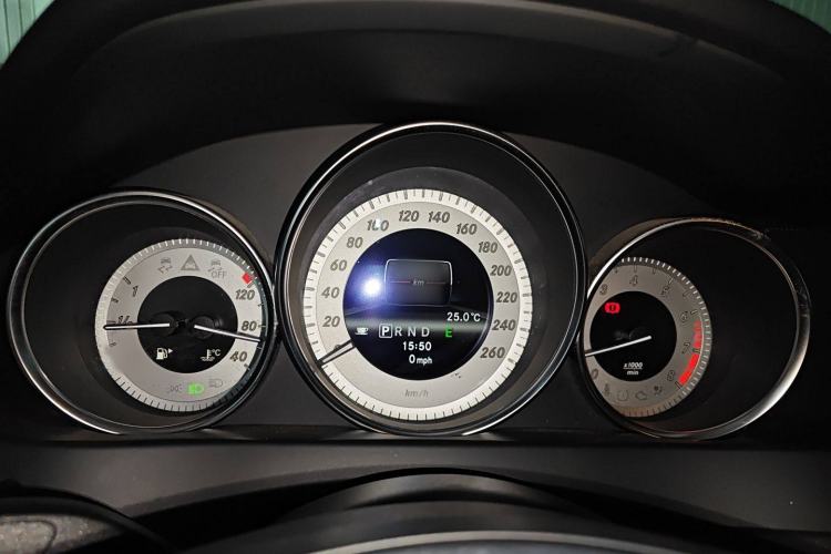 Used Mercedes-Benz C-Class 2011 C 200 Fashion Travel Edition Instrument Cluster
